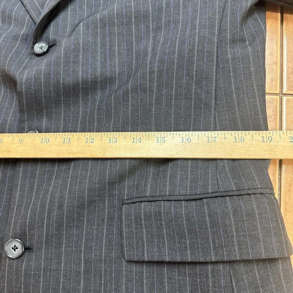 Hart Schaffner Marx Gold Trumpeter Gray Stripe Suit 38R Pants 32 x 30 Vintage